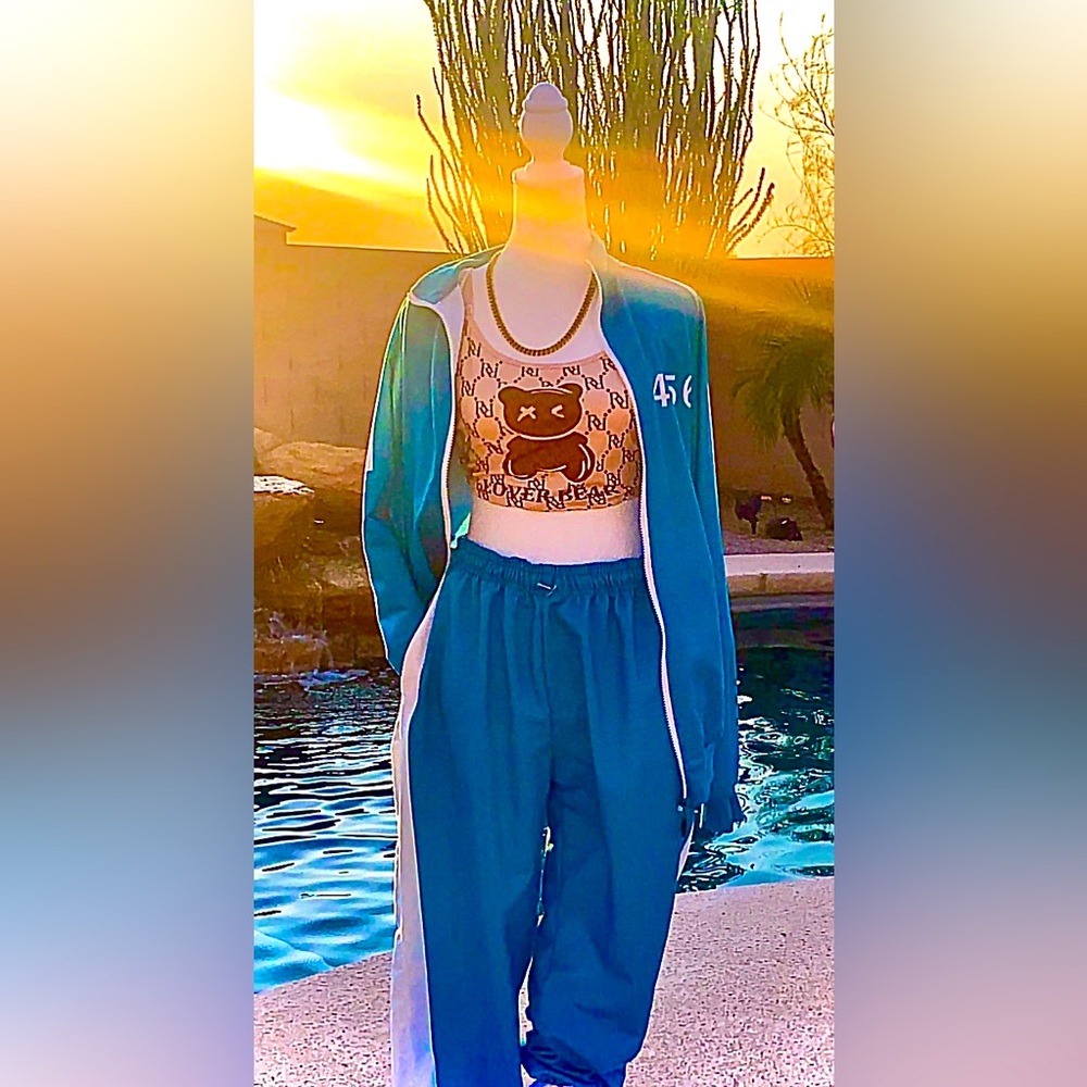 Squid Games Jump Suit (456)
Women’s Plus 2x